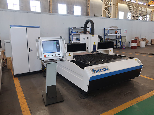 Máy cắt Laser CNC 1000W cho thép Carbon 3000x1500mm
